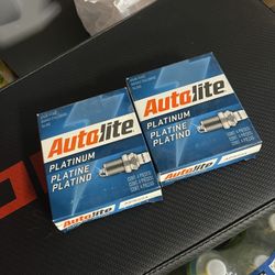 Auto lite Spark Plugs