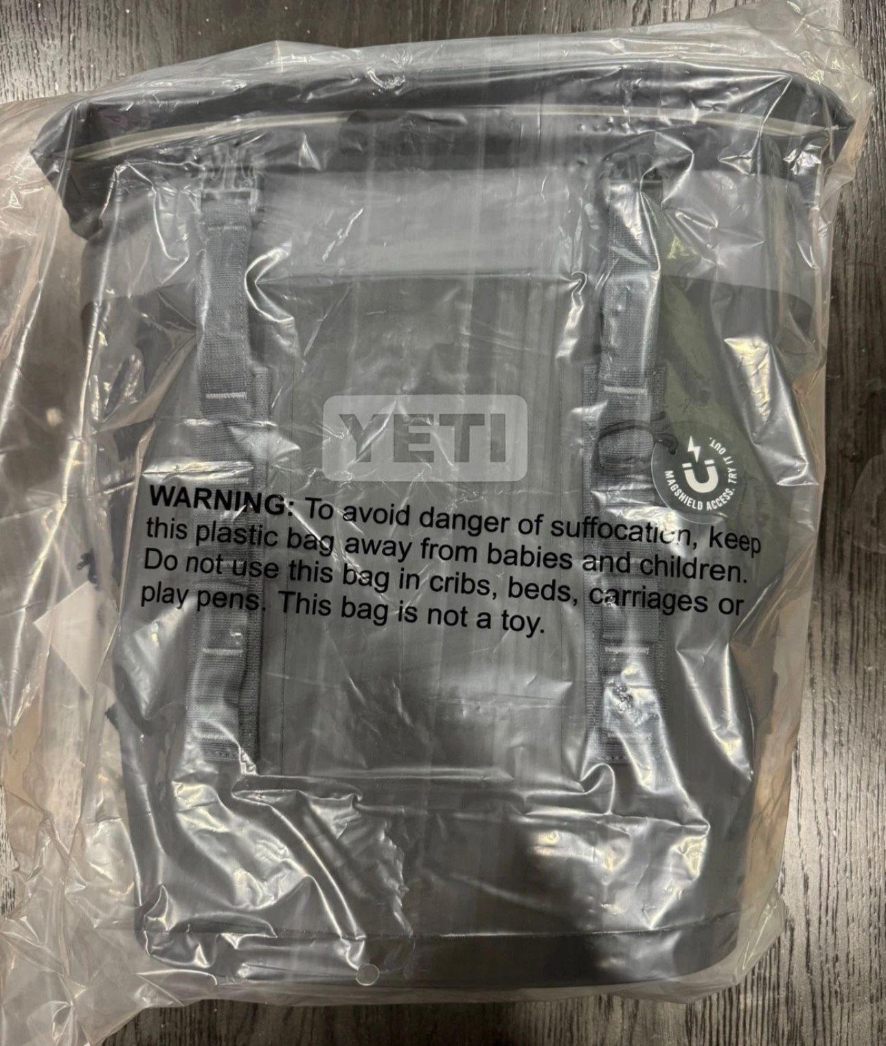 New YETI Hopper M12 Soft Backpack Cooler Charcoal Model HOPPBPM12