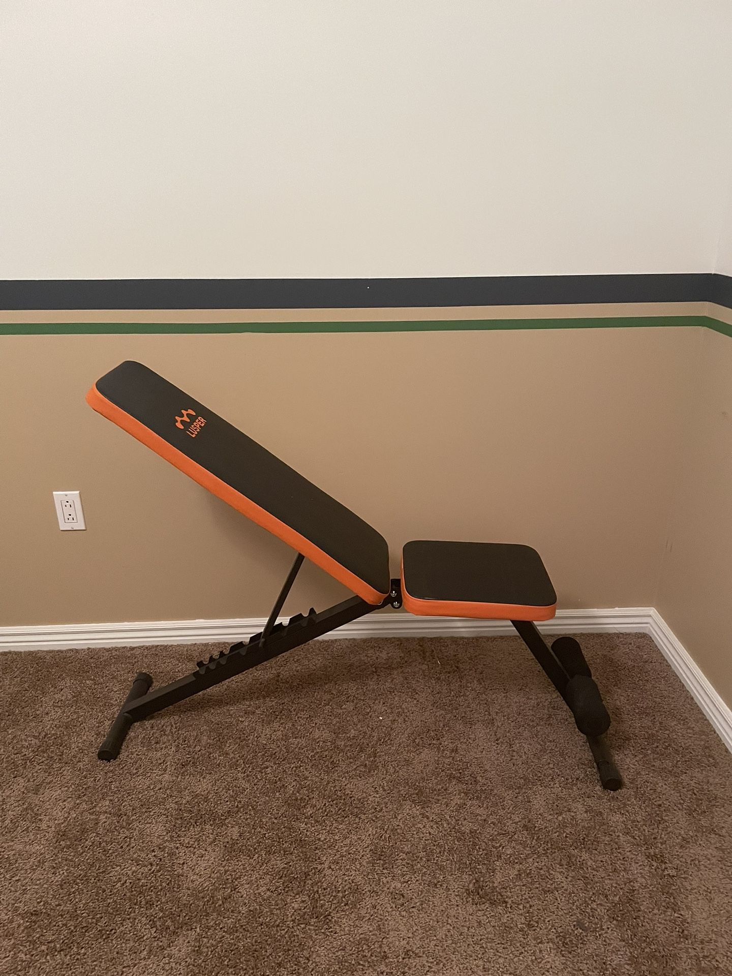 Lusper Adjustable Weight Bench