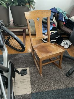 Antique Rocking Chair 