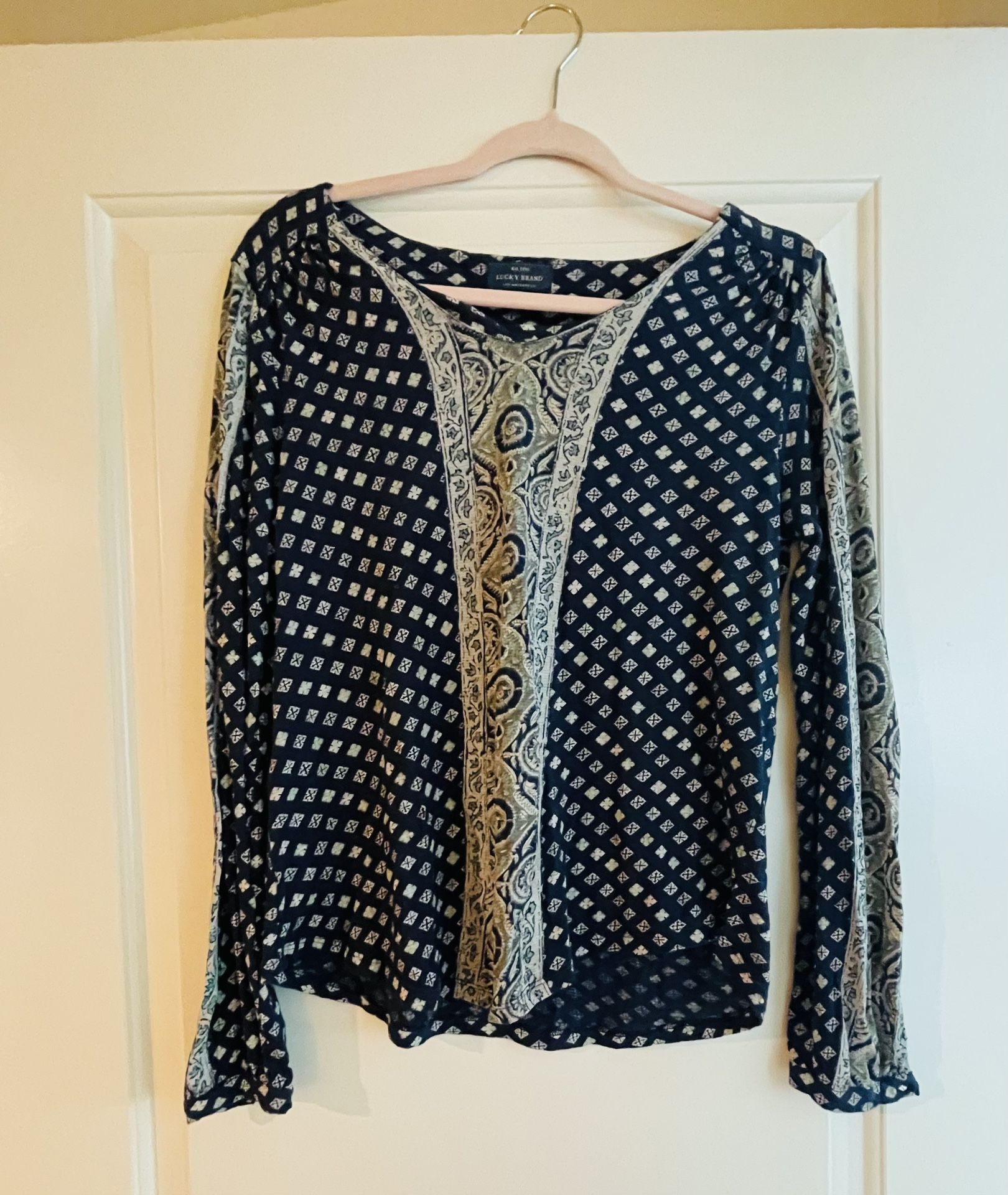 Shirt; Lucky Brand (S)