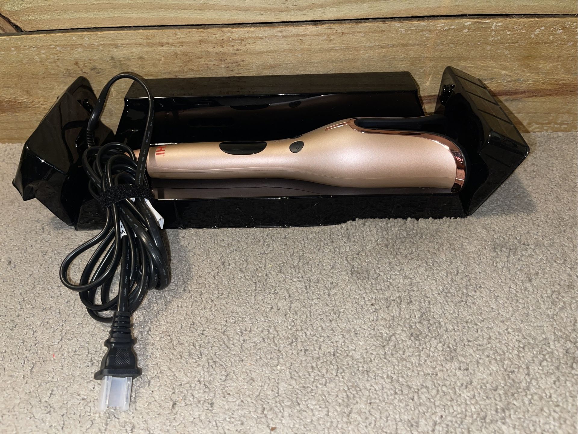 CHI Spin N Curl Special Edition Rose Gold Hair Curler 1" for Sale in
