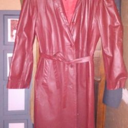 Vintage Woman's Cherry Red Avanti Leather Trench w/Belt