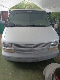 2001 Chevrolet Astro Van