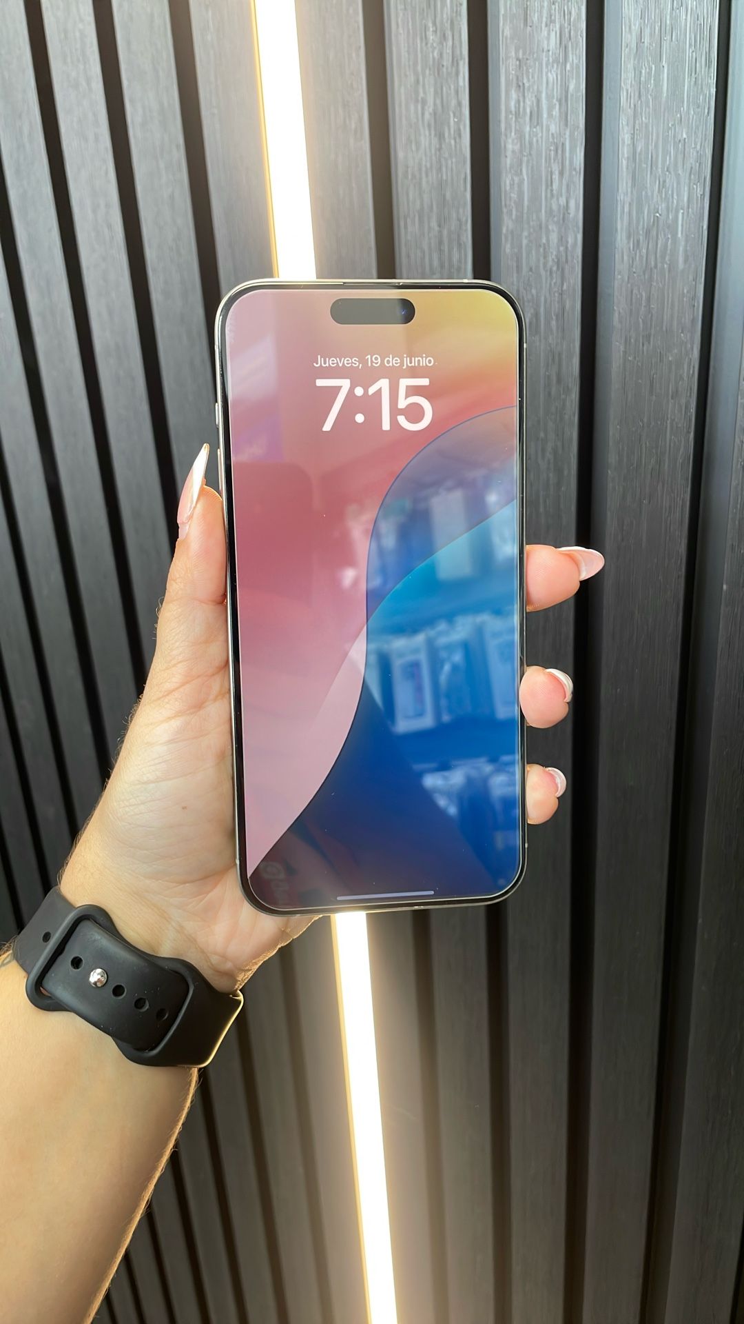 iPhone 15 Pro Max 256 GB Unlocked