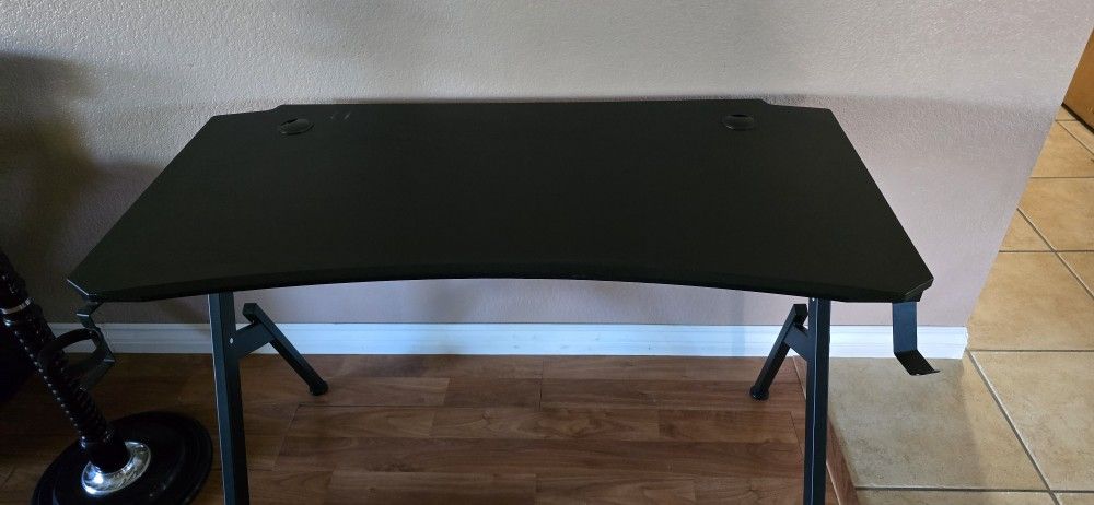 Gaming Desk