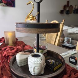 Wood Center Piece That Rotates 360