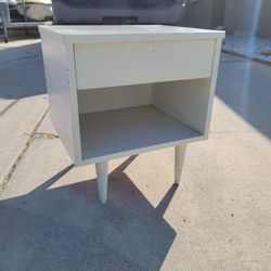 Mid Century Nightstand/Bedside Table