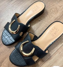 Black Sandals Size 6 New