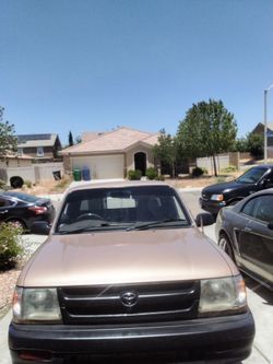 2000 Toyota Tacoma