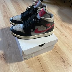 Air Jordan Retro 1 