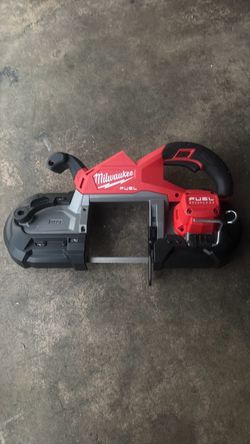 Milwaukee bandsaw