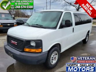 2017 GMC Savana 3500 Passenger