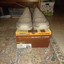 Skechers Expected 2.0 Hersch, Men's 12, NIB