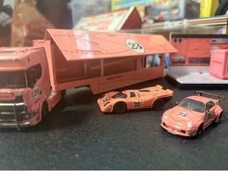 Hotwheels Porsche pink pig