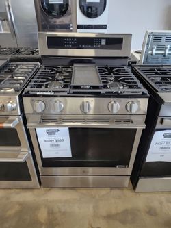 LG freestanding gas range