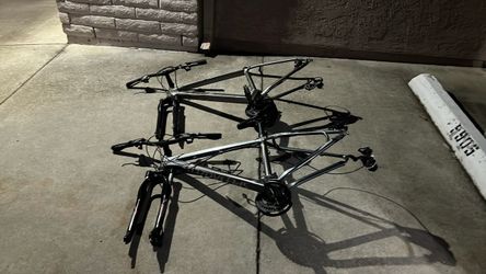Trek and Specialized Hardrock bike frames