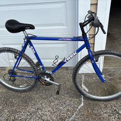 Trek 830 Antelope Mountain Bike