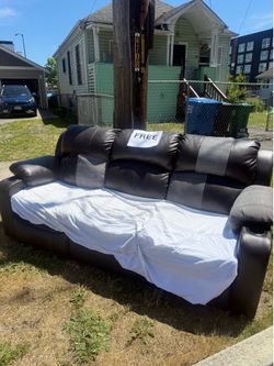 FREE Couch