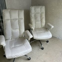 Desk Chairs 