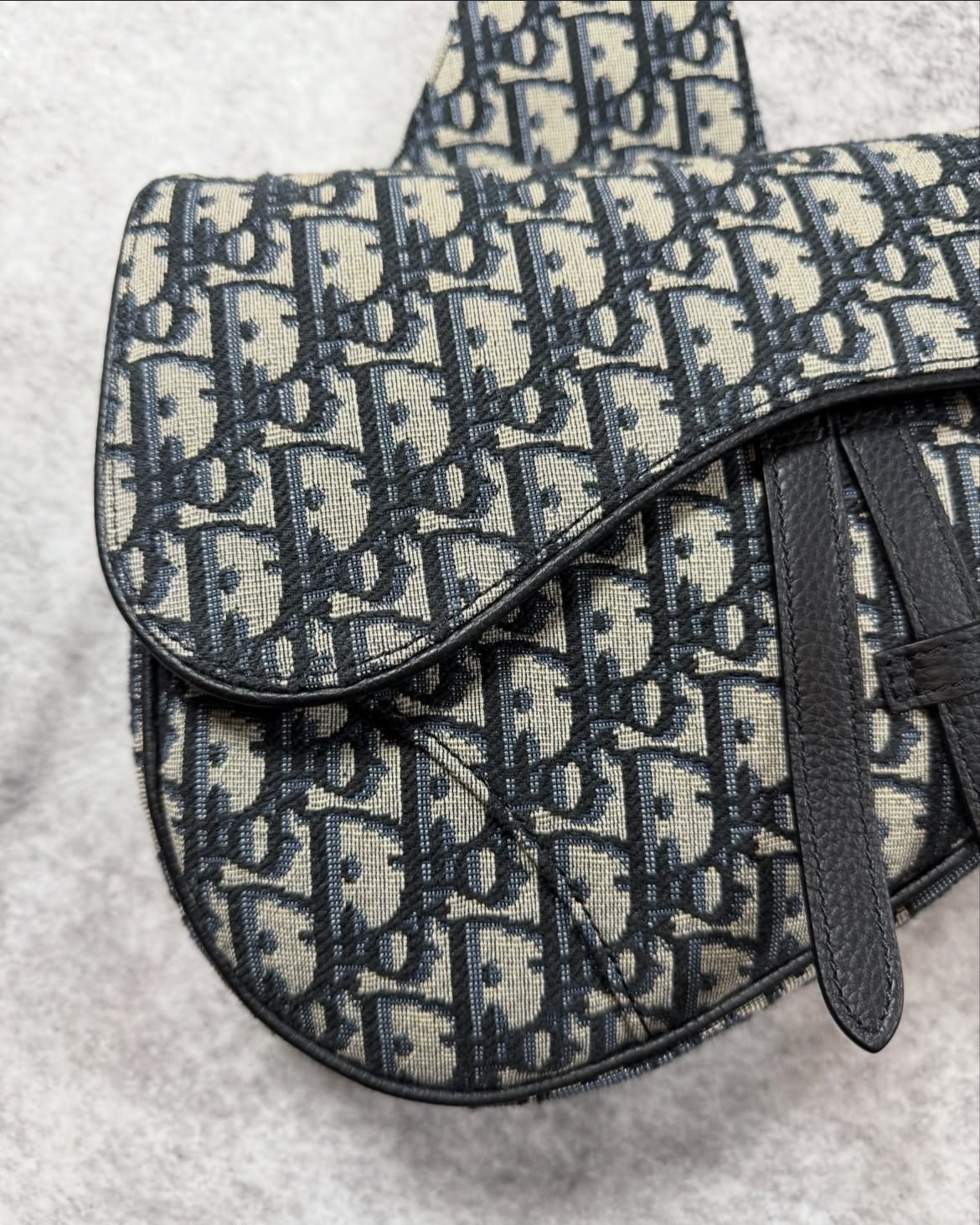 DIOR BAG