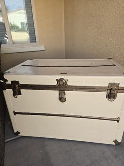 Antique Trunk Conservation Piece,Ciean