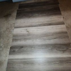LVP WATERPROOF FLOOR
