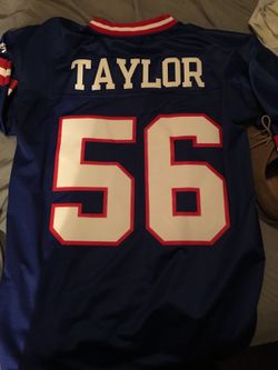 Lawrence Taylor jersey XL