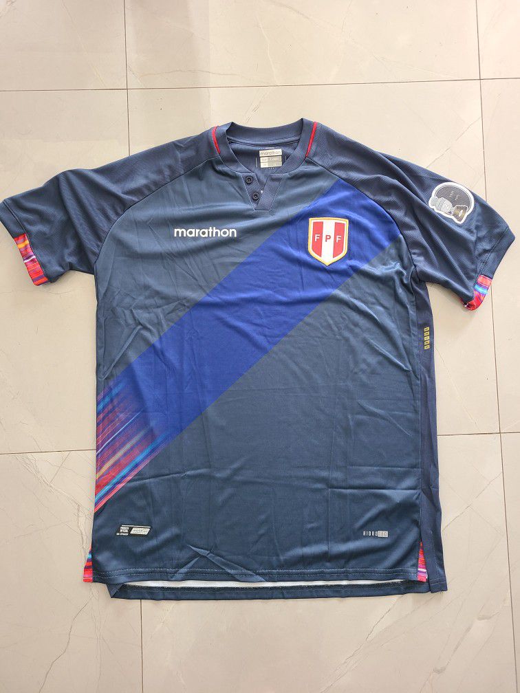 Peru XL Soccer Jersey Camiseta De Futbol Talla XL