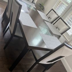 6 Chairs Dinning Table