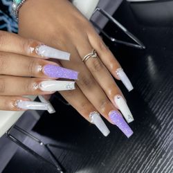 Nails 