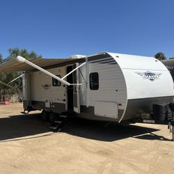 Rv Shasta 2020 Título Limpio