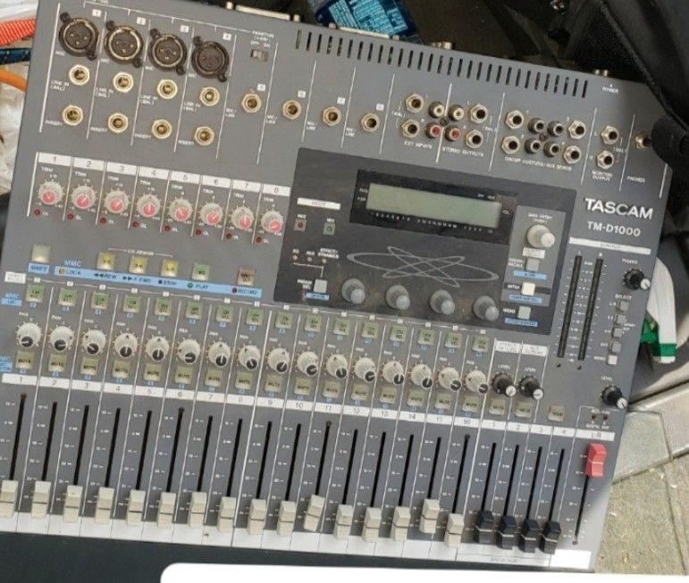 Tascam TM-D 1000 OBO