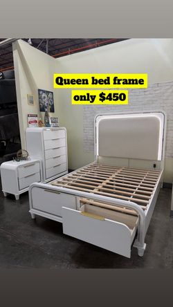 Queen bed frame only / mattress not included