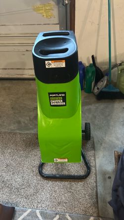 Chipper shredder