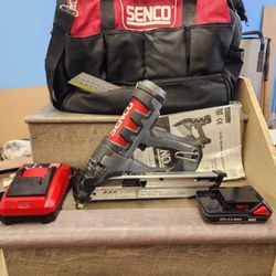 Senco 15g Angle Nail Gun 18v With Battery, Charger And Bag