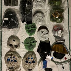 Halloween Costumes 