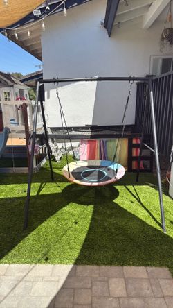 Outdoor Swing with Swing Mount
