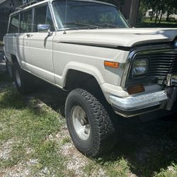 1984 Jeep Grand Wagoneer