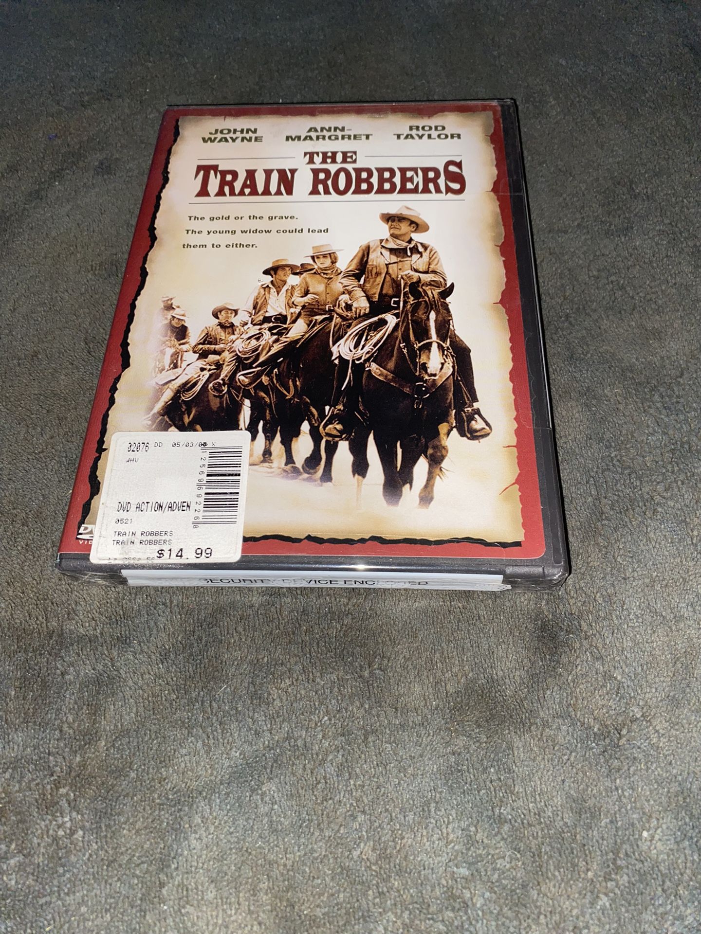 Train Robbers DVD . New.