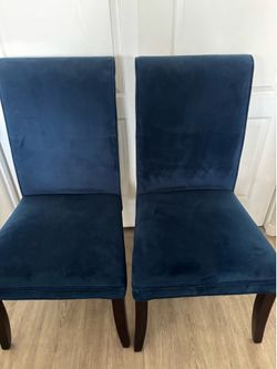 Beautiful velvet chairs $50 set