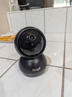 Four Alaga indoor video cameras