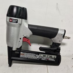 
Porter-Cable
 Crown Stapler