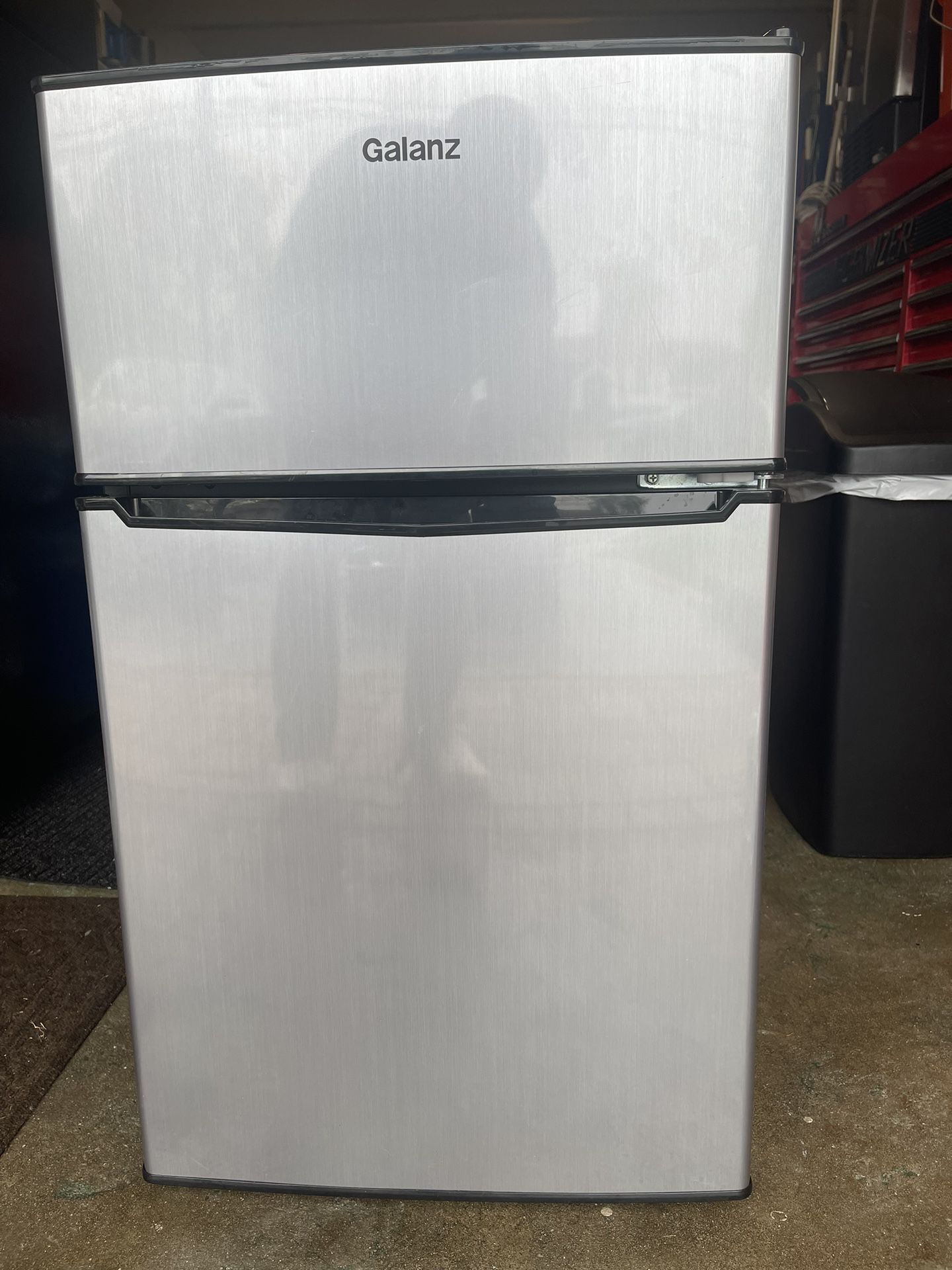 Refrigerator 3.1 cu.ft