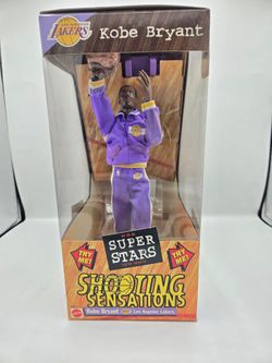 Kobe Bryant NBA Super Stars Shooting Sensations Figure Kobe Bryant