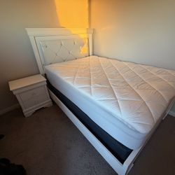 Full Size Bedroom Set 