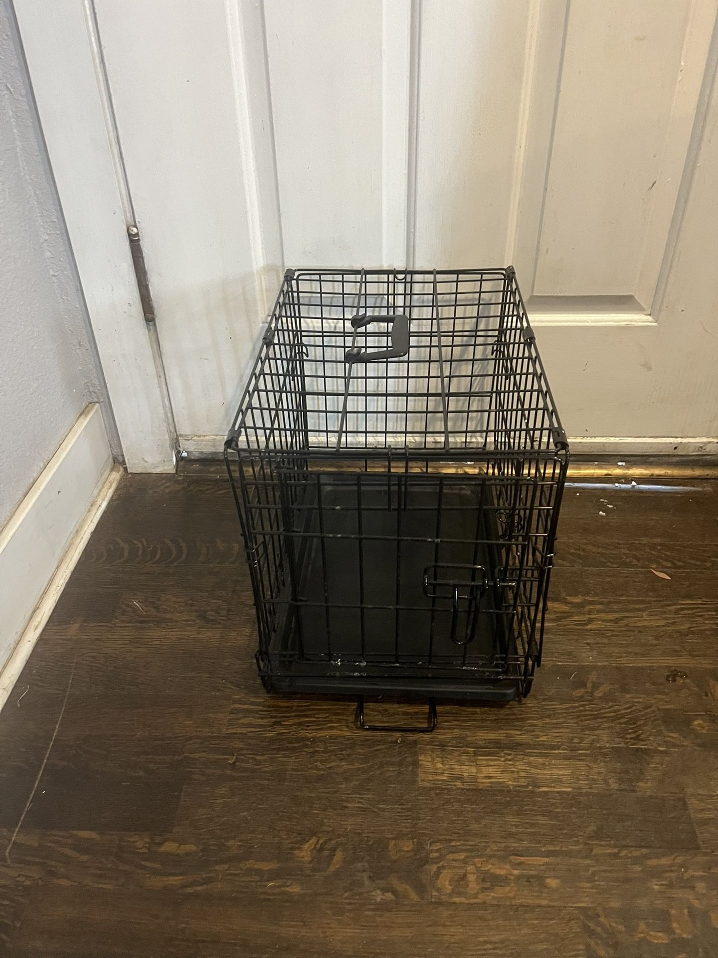 Small Folding Wire Dog Crate