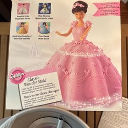 Wilton Classic Wonder Mold - Doll Cake