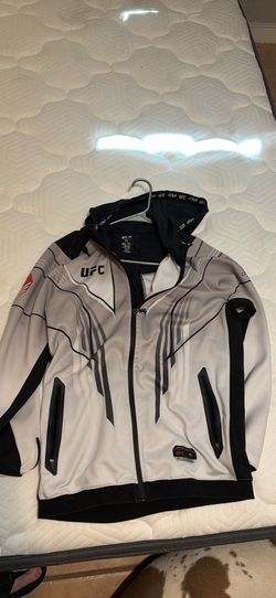 UFC Fight Bro XL clothing