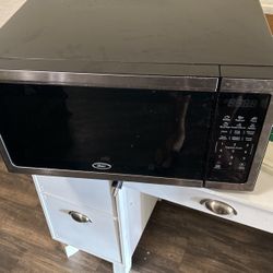 Oster 1500w Microwave